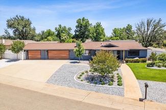 4699 Dandelion Dr, Redding, CA 96002
