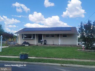 24 Bruce Dr, Woodbury, NJ 08096