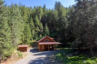 15 Howerton Rd, Twisp, WA 98856