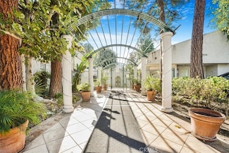 20134 Leadwell St Unit 375, Winnetka, CA 91306