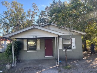 803 W Warren St, Plant City, FL 33563
