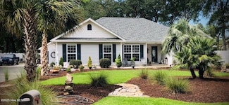 207 Azalea Cir, Sunset Beach, NC 28468