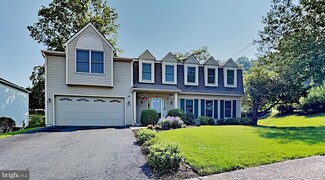 364 Candlewyck Ln, Hershey, PA 17033