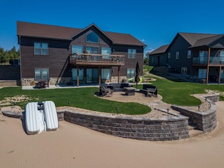 N8657 Lake Cabin Dr, New Lisbon, WI 53950