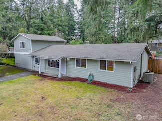 7523 41st Ave SE, Lacey, WA 98503