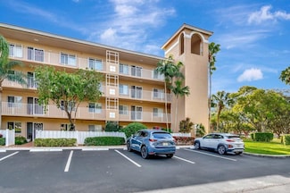 5810 Crystal Shores Dr Unit 408, Boynton Beach, FL 33437