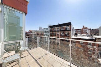 425 E 13th St Unit 6G, New York, NY 10009