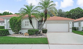 9870 Harbour Lake Cir, Boynton Beach, FL 33437