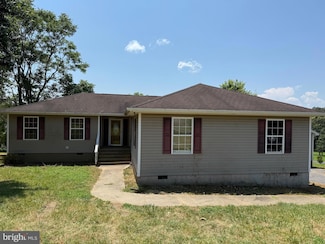 231 Derby Ln, Louisa, VA 23093
