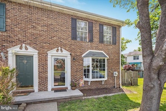 213 Little River Dr, Winchester, VA 22602