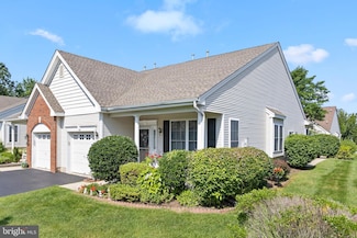 161 Meadowlark Dr, Trenton, NJ 08690