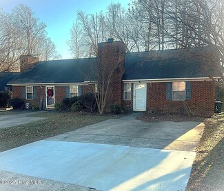 4116 Bridge Ct Unit A & B, Winterville, NC 28590