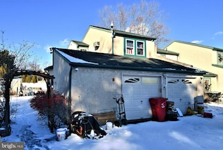 740 Michener Ct, Warminster, PA 18974