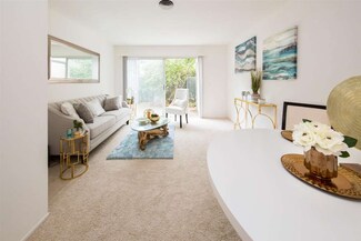 1316 Poplar Ave, Pacifica, CA 94044