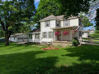 305 Palmer Ave, Corinth, NY 12822