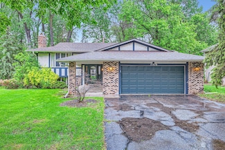 11476 65th Place N, Maple Grove, MN 55369