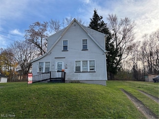 557 Cameron Ave, Youngstown, OH 44502