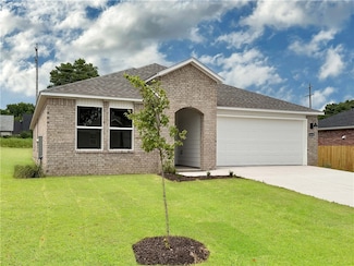 1662 Ridgeview Dr, Springdale, AR 72762