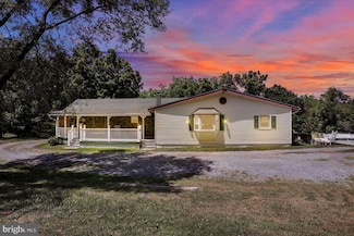 790 River Rd, Mohrsville, PA 19541