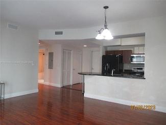 7285 SW 90th St Unit D209, Miami, FL 33156