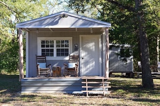 7479 County Road 401, Anderson, TX 77830