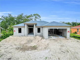 207 Gerald Ave N, Lehigh Acres, FL 33971