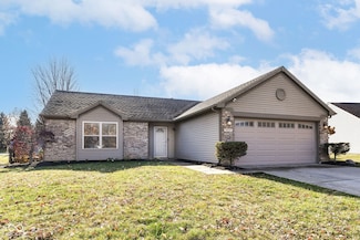 10713 Summerwood Ln, Fishers, IN 46038