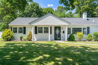 22 Wethersfield Rd, Natick, MA 01760
