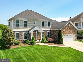 231 Summerfield Dr, Winchester, VA 22602