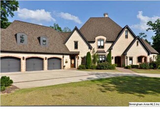 267 Brook Green Ln, Indian Springs, AL 35124
