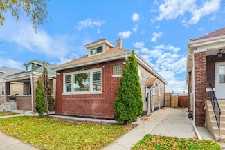 5643 S Mozart St, Chicago, IL 60629
