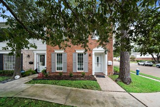 9702 Westview Dr Unit 5, Houston, TX 77055