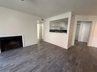 12500 Sandpiper Dr Unit 137, Houston, TX 77035