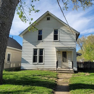2540 Capitol Ave, Des Moines, IA 50317