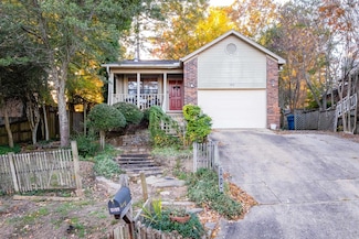 1814 Calgary Trail, Little Rock, AR 72211