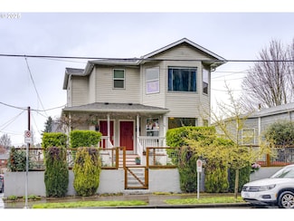 2103 SE Stark St Unit 2105, Portland, OR 97214