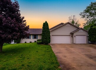 716 W Burbank Ave, Janesville, WI 53546