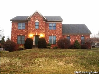 1003 Dark Star Way, Goshen, KY 40026
