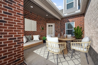 2328 Laurelstone Dr, Murfreesboro, TN 37130