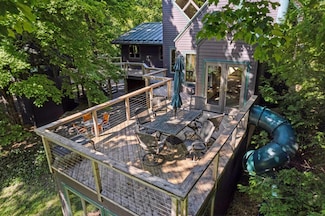 7091 Halstead Dr, Mound, MN 55364