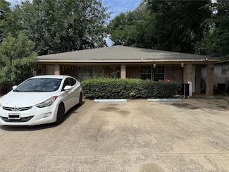 700 N Pecan St Unit A&B, Arlington, TX 76011