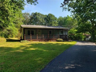 7747 E Southshore Dr, Unionville, IN 47468