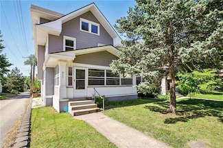 811 E 30th St, Kansas City, MO 64109