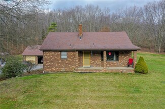 291 Lindsay Rd, Zelienople, PA 16063
