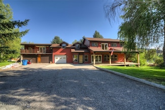 8733 Huffman Ln, Bozeman, MT 59715