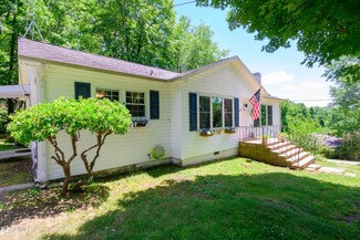 112 S Ridge Ave, Rockwood, TN 37854
