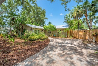 2630 Bucida Dr, Sarasota, FL 34232