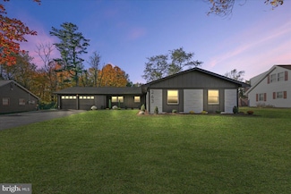 263 Tiffany Ln, Willingboro, NJ 08046