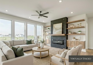 855 NW Frescott Cir, Waukee, IA 50263