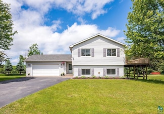 1207 Jean Marie St, Cloquet, MN 55720